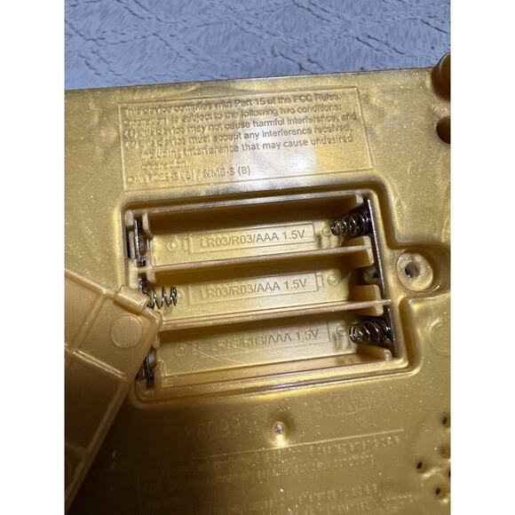 Disney Aladdin Musical Jewelry Box Toy - Picture 8 of 8